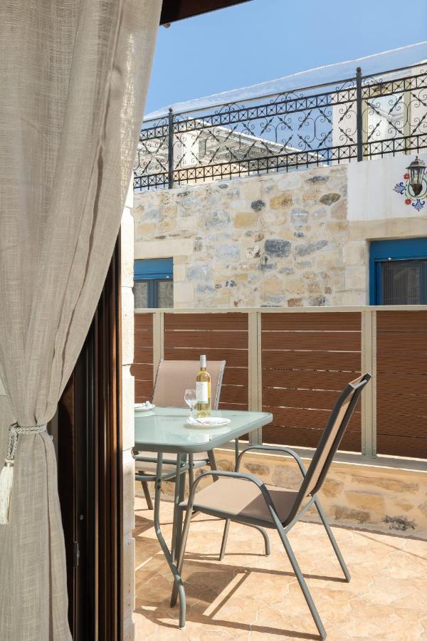 Piedra Residence Pigi  외부 사진